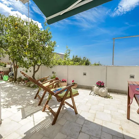 Duplex Maria Di, Free Parking, Sea View