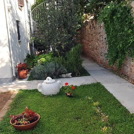 Maison d'hôtes Duplex Maria Di, Free Parking, Sea View 3*